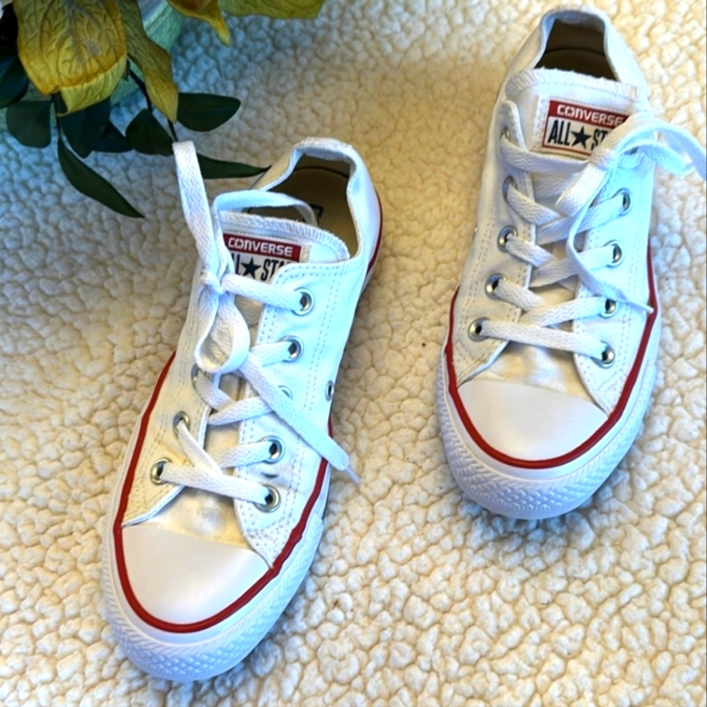 Converse All Star Sneakers women Size 6